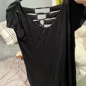 Black tshirt size M women’s